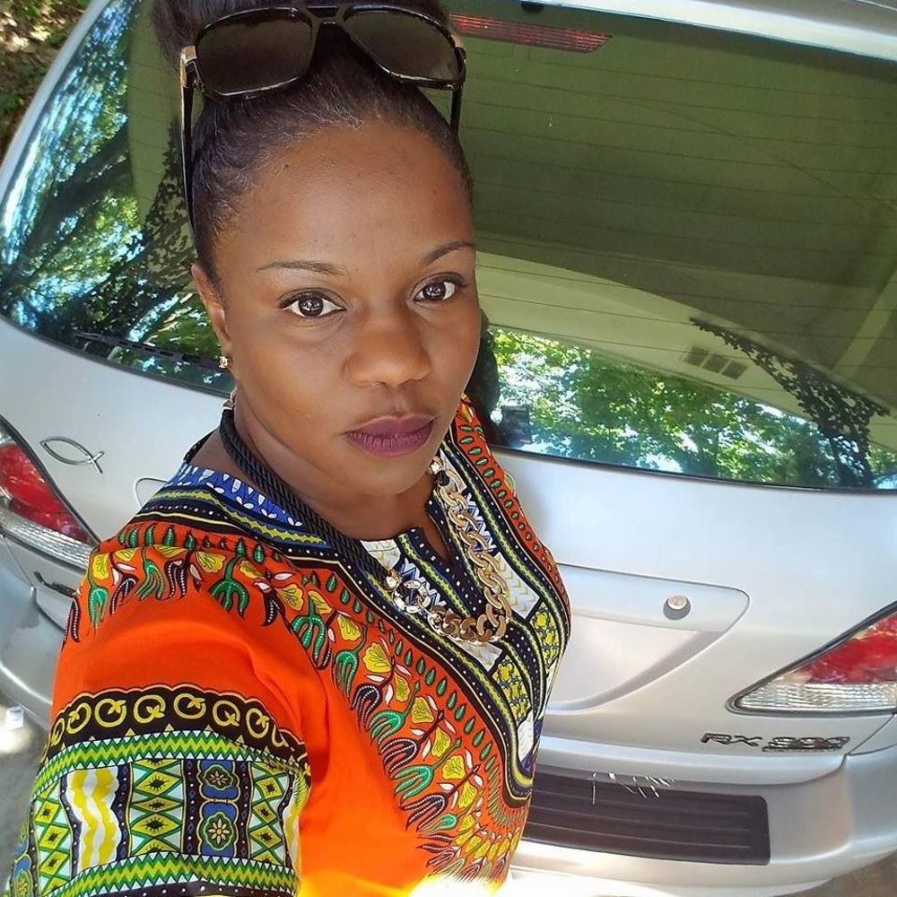 Meet your Posher, Kamaya