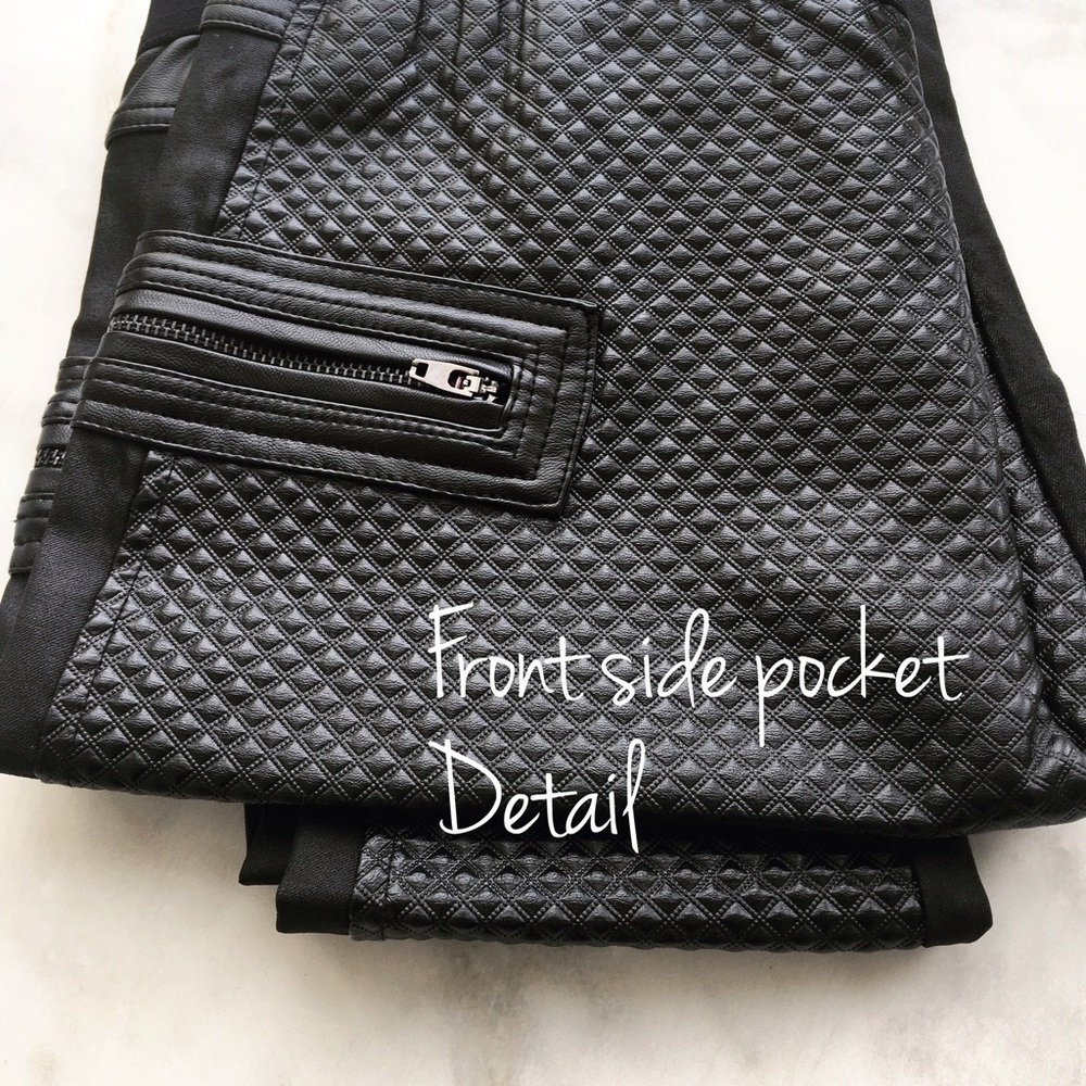 Black Front Textured Legging Pants - Picture 3 of 7