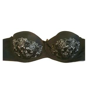 Rue21 strapless push-up bra