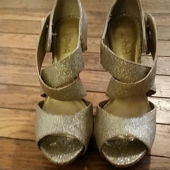 ZAYA GLITTERING GOLD HEELS - Picture 2 of 7