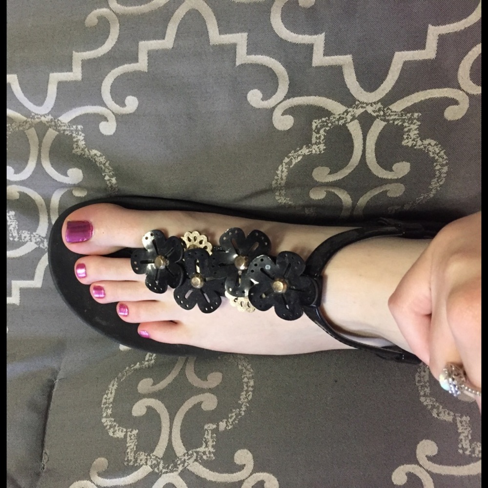 Vionic T-Strap Flower Sandals Size 9