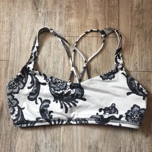 Lululemon bra. Gently used. Size 8.