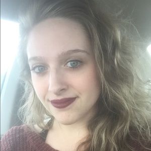 Meet your Posher, Kalie