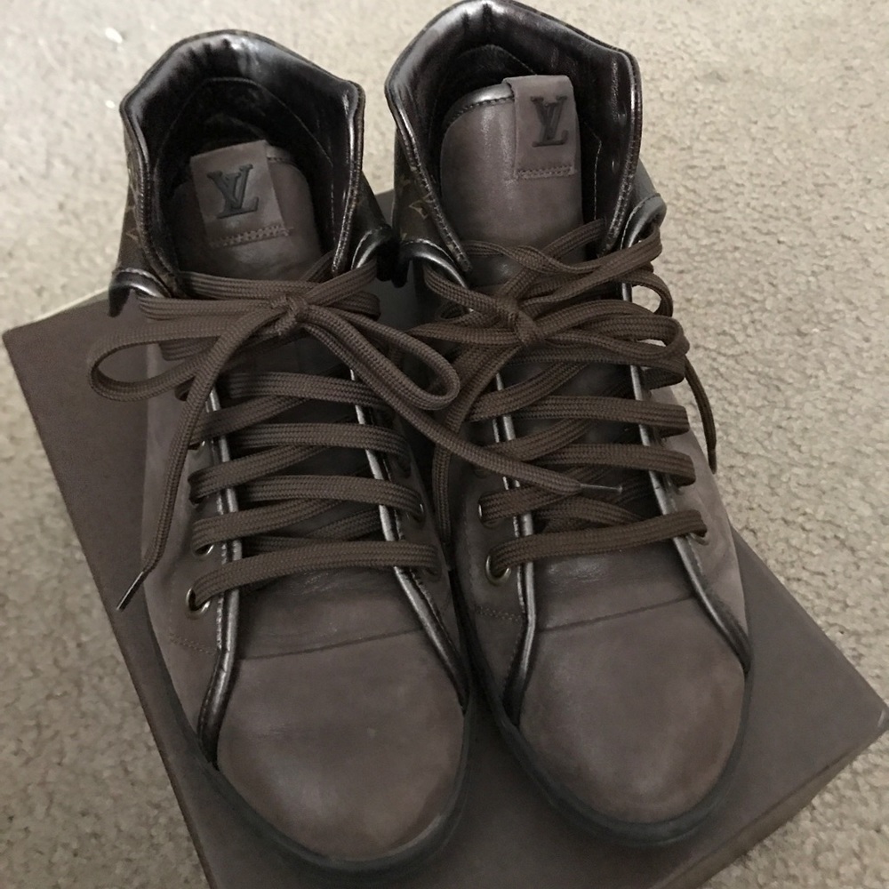 Louis Vuitton Sneakers
