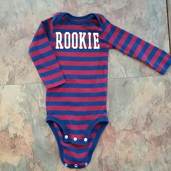 πΆπHPπOld Navy baby overalls and onesie - Picture 5 of 6