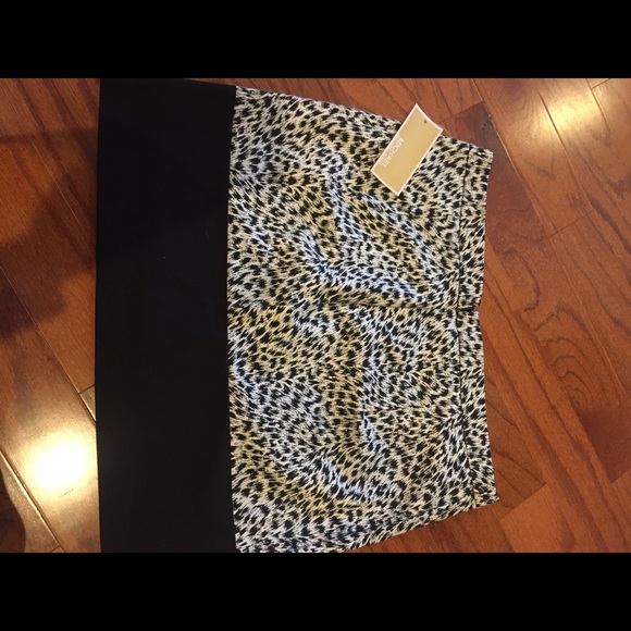 Michael Kors zebra animal print black skirt - Picture 2 of 4