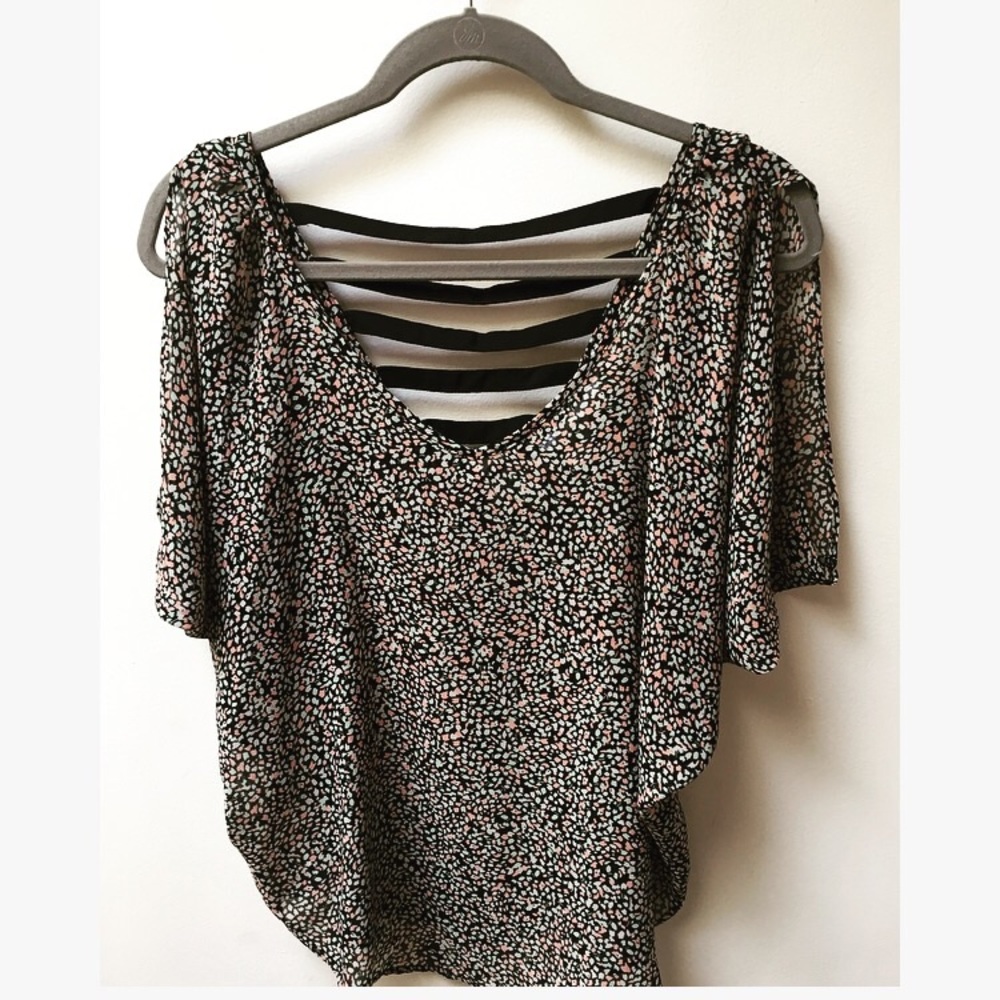 Tiny floral print BGBG top with strappy back