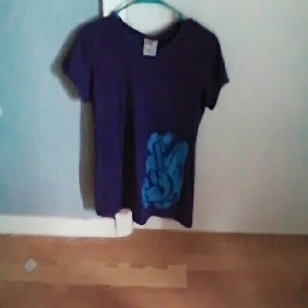 Tee