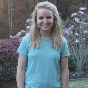 Meet your Posher, Lauren