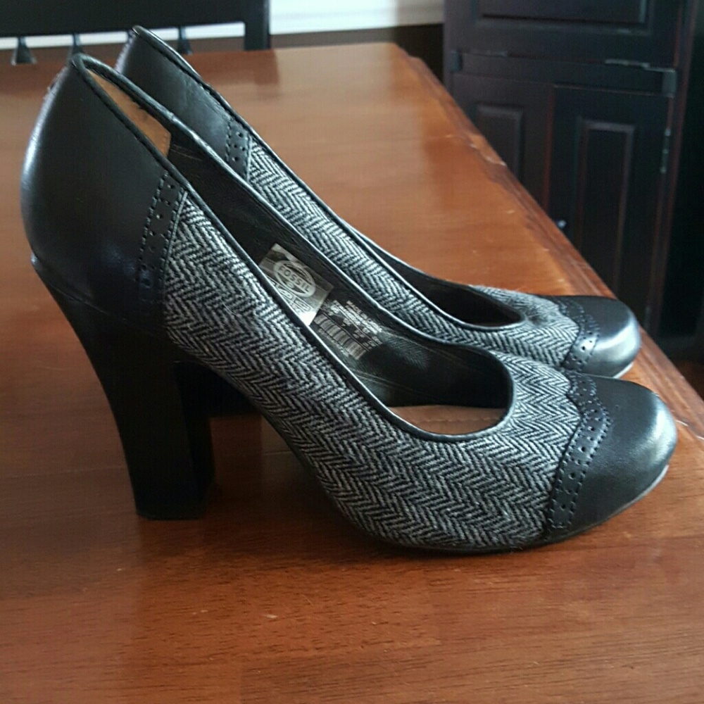 Fossil Shoes