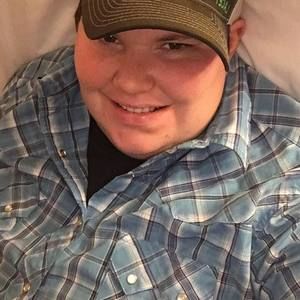 Meet your Posher, Lacey