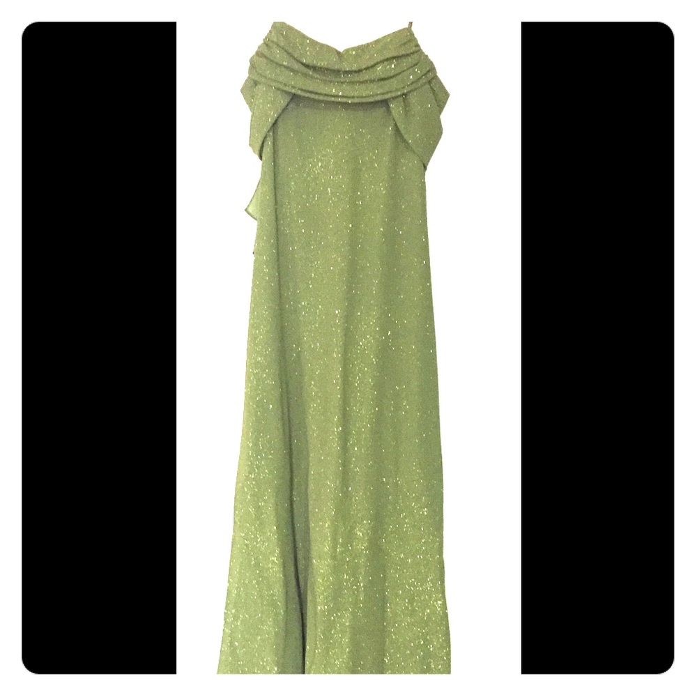 Formal gown. Only worn once