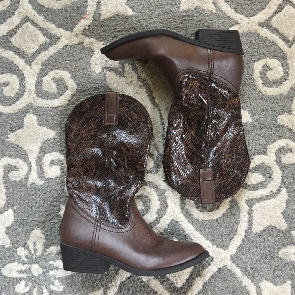 Rampage Cowboy Boots