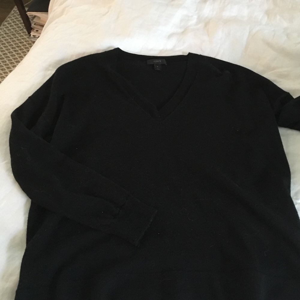 JCrew black v-neck swing sweater