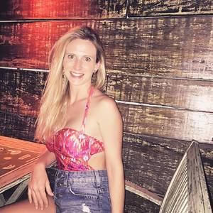 Meet your Posher, Louryn