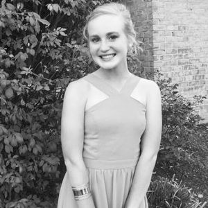 Meet your Posher, Caroline