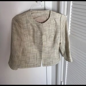 Banana Republic 3/4 Sleeve Cream Blazer