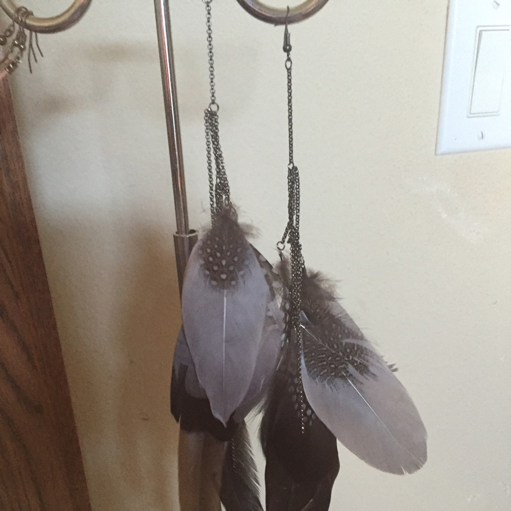 feather earrings