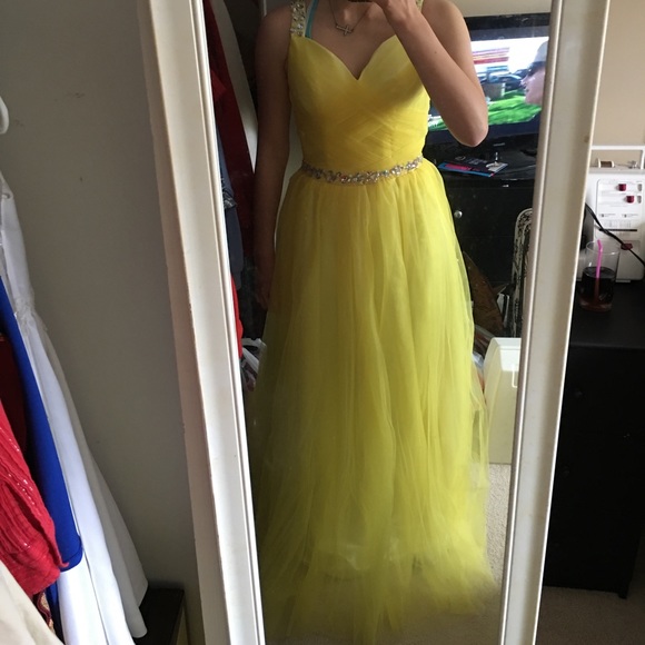Yellow Prom Dress with rhinestone accenting - Picture 2 of 4