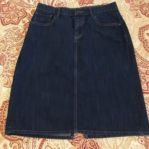Women's high rise dark denim skirt