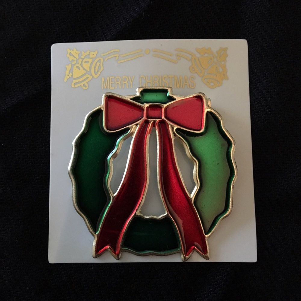 Christmas Wreath Pin Brooch Green and Red Jewelry