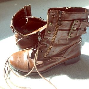 G By Guess Women's Combat Brown Lace Up Boots 8.5M