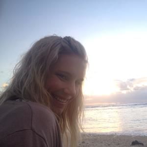 Meet your Posher, Catherine