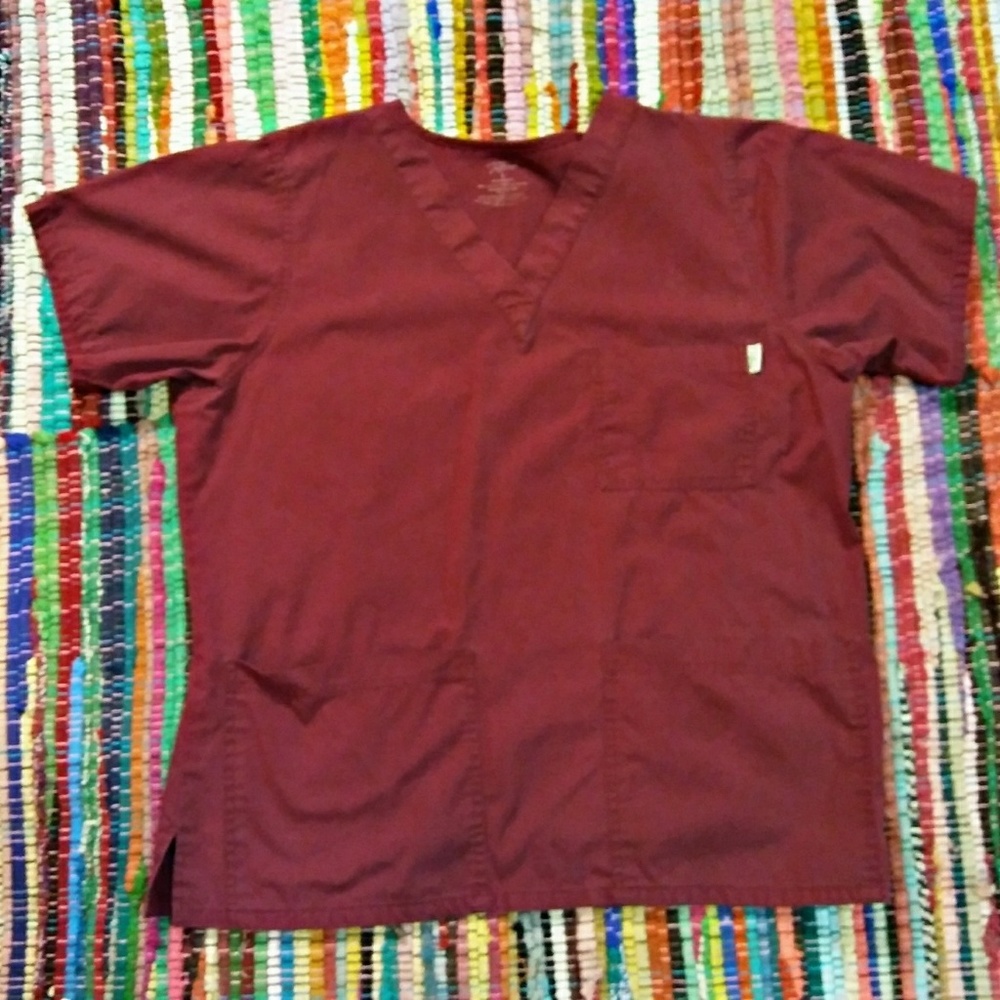 Ladie's Scrub Top