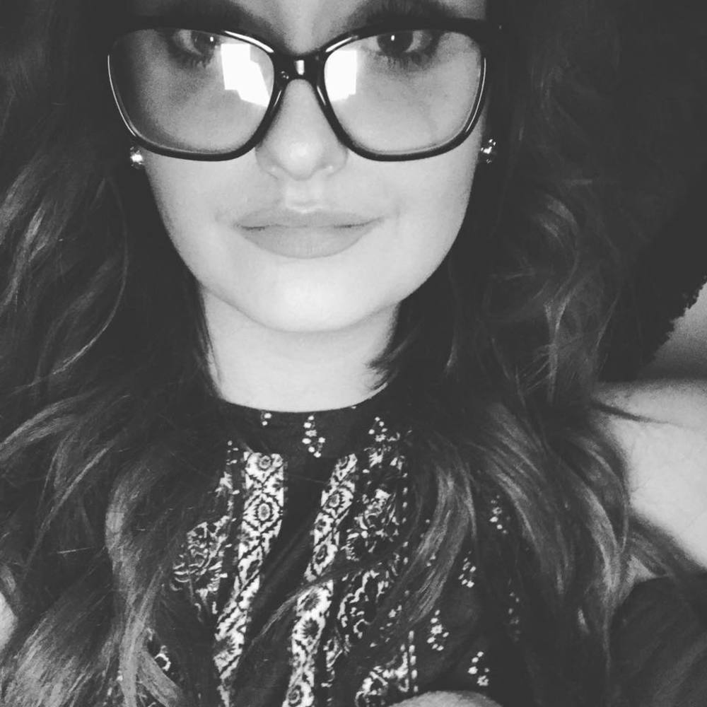 Meet your Posher, Ally