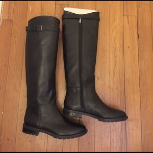 NEVER WORN banana republic boots