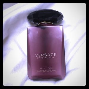 Versace Crystal Noir Body Lotion
