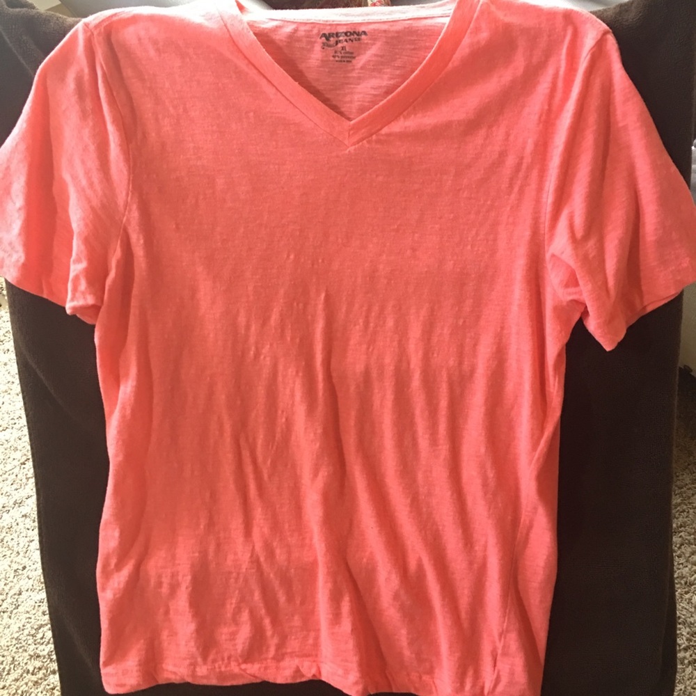 Tee shirt