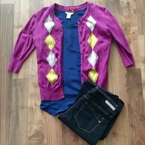 🔥DONATING 8/1🔥Size M Argyle Cardigan