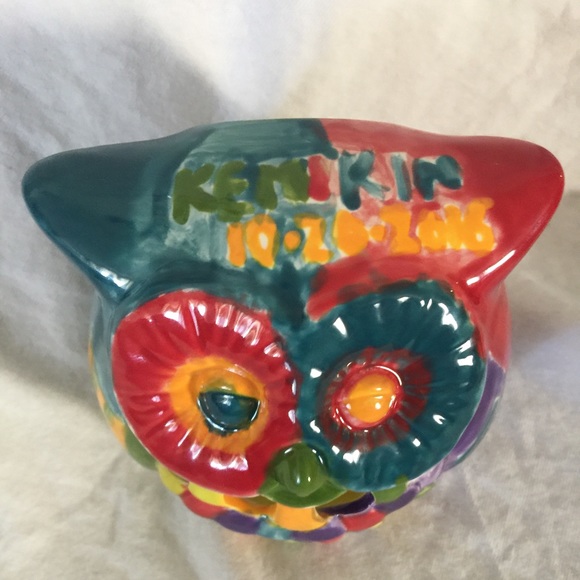 Thank you for coming to our closet - Picture 2 of 2