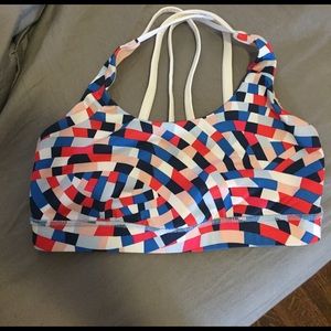 Lululemon sports bra