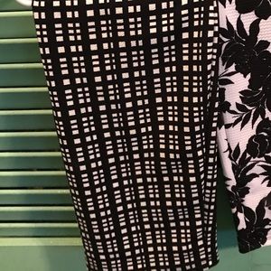 XS Lularoe Cassie
