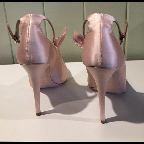 NIB Red Valentino pink bow strap heels - Picture 7 of 7