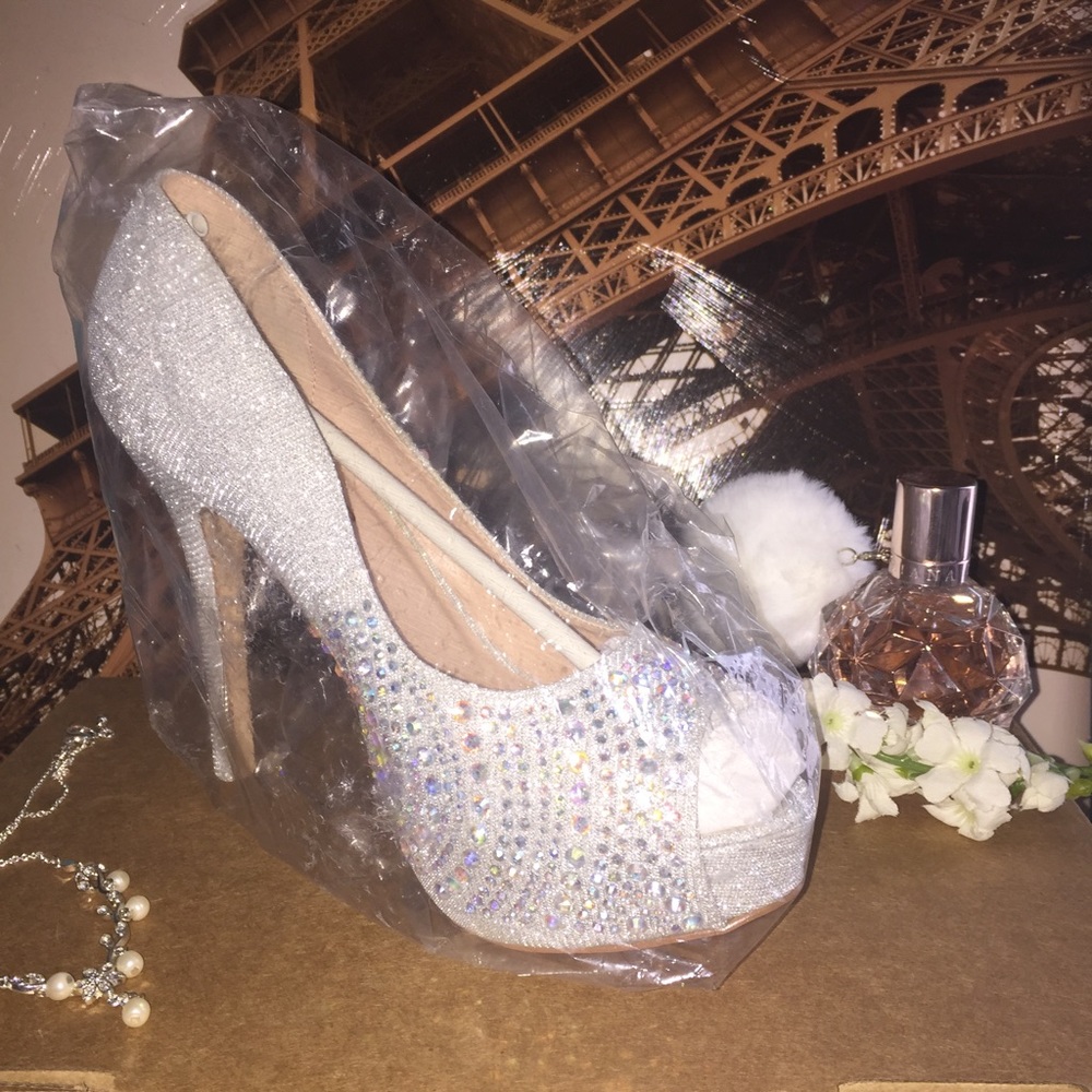 PROM HEELS