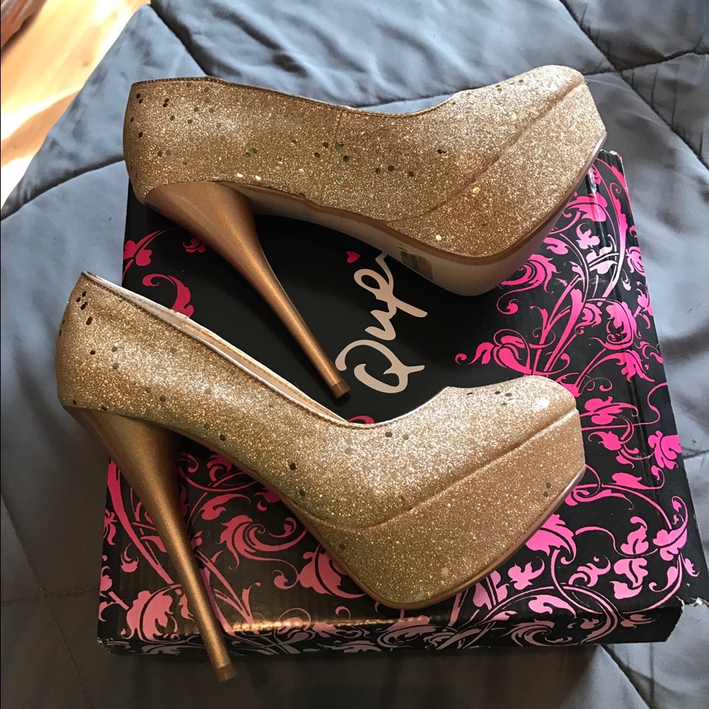 Gold glitter heels 6