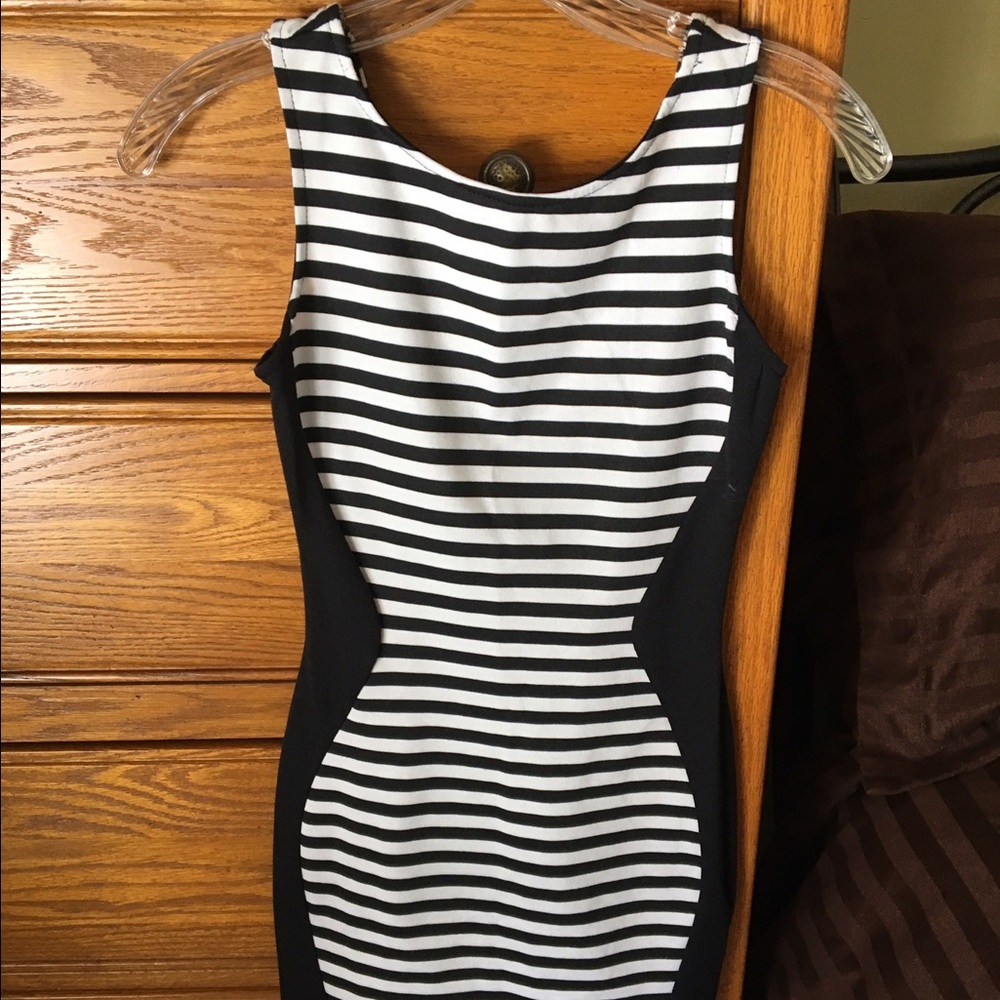 Black and white dress