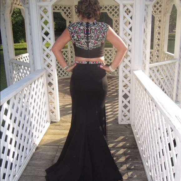 Prom Dress (worn once) - Picture 7 of 8