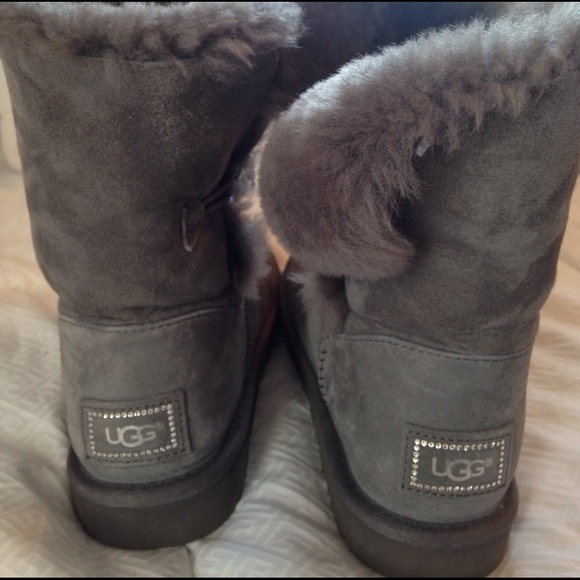 SALE Authentic UGG Baily Bling - Picture 2 of 4
