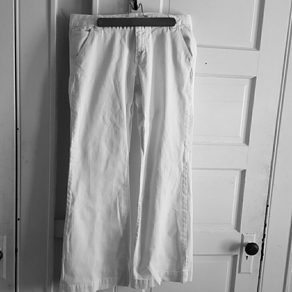 Super awesome white wide legged trouser jeans