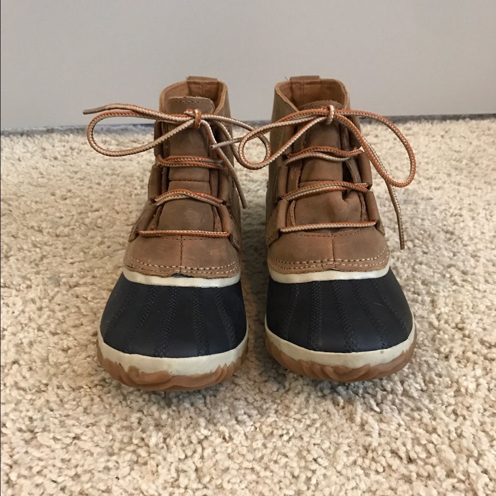 Sorel Out N About Leather Duck Boot