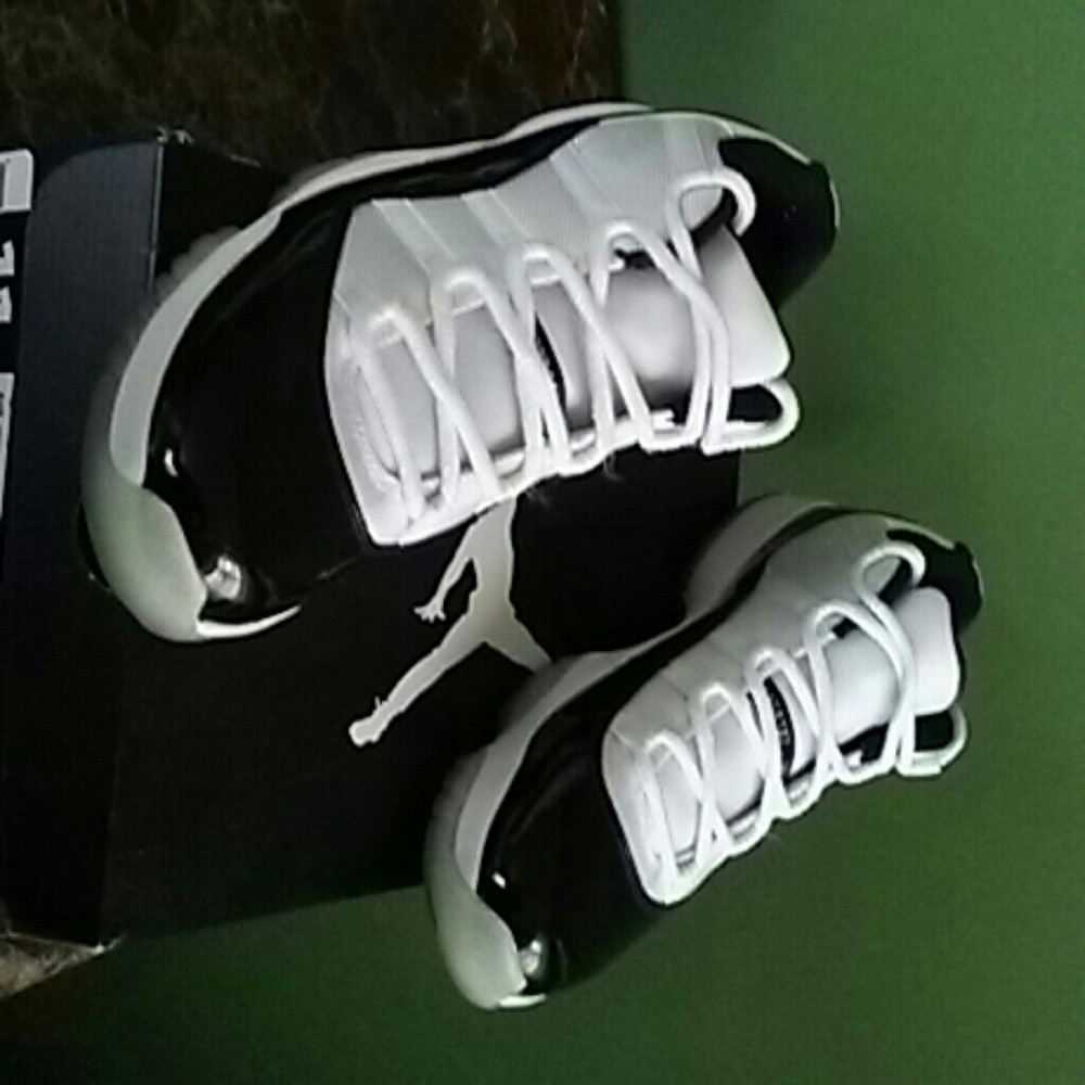 Retro jordans