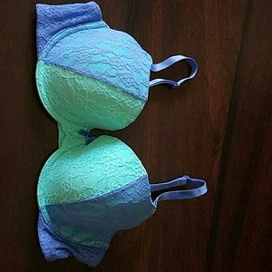 Victoria Secret bra