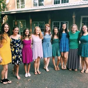 Meet your Posher, Hannah