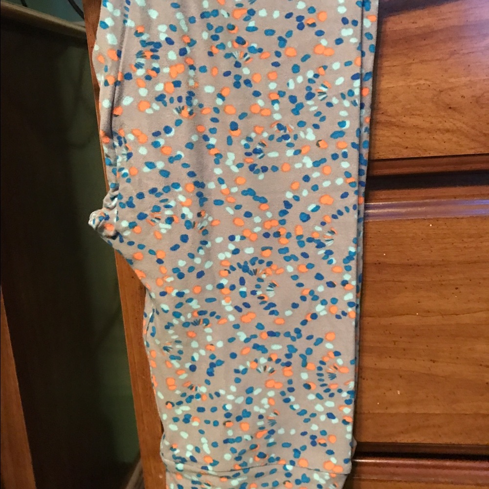 Tween Lularoe leggings