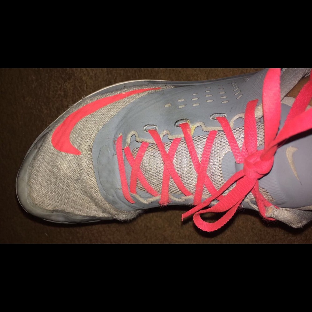 nike tennishoes