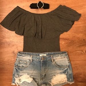 Grey off the shoulder bodysuit ✨